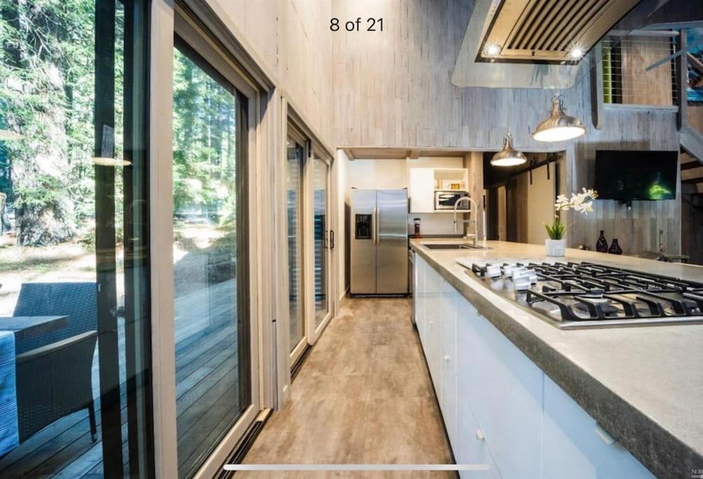 Вилла Modern House W. Fast Internet In 1 Acre Land Оксидентал Экстерьер фото